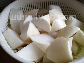 萝卜煲扇子骨的做法萝卜煲扇子骨怎么做好吃(扇子骨怎么做才好吃)