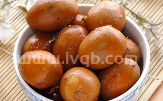 一个卤蛋的热量是多少千焦(卤蛋的热量)