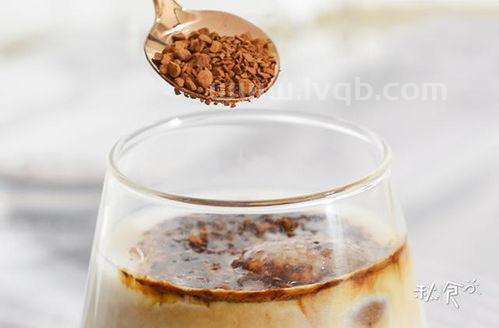 咖啡手冲和奶咖有什么区别 (奶咖是什么)