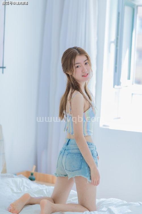 关于性感美女乳房的信息,180身高的女生胸部多大算性感