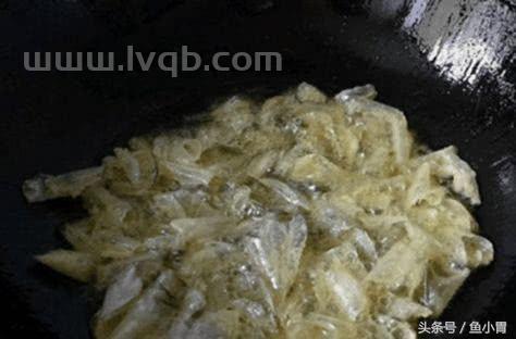 鱼鳞怎么吃怎么做好吃(鱼鳞怎么做最好吃)