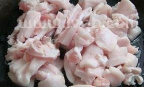 熬猪板油的方法(板油怎么熬猪油)