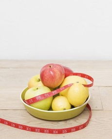 减肥吃苹果可以吗减肥期间可以吃苹果吗 在减肥每天会吃个苹果,会影响瘦身吗