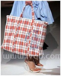 编织袋和蛇皮袋(如何绑蝴蝶结)