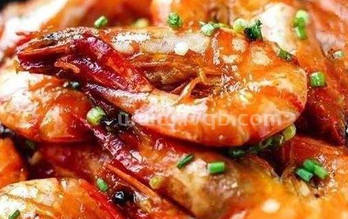 油焖大虾教程,正宗油焖大虾做法教程大全