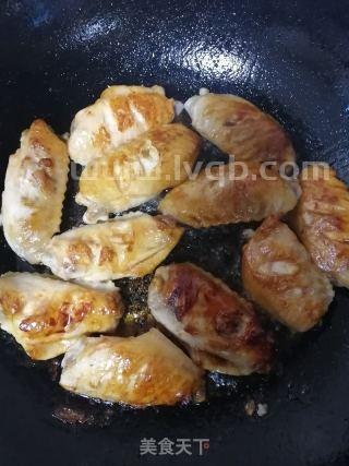 炖鸡翅的家常做法炖鸡翅的家常做法